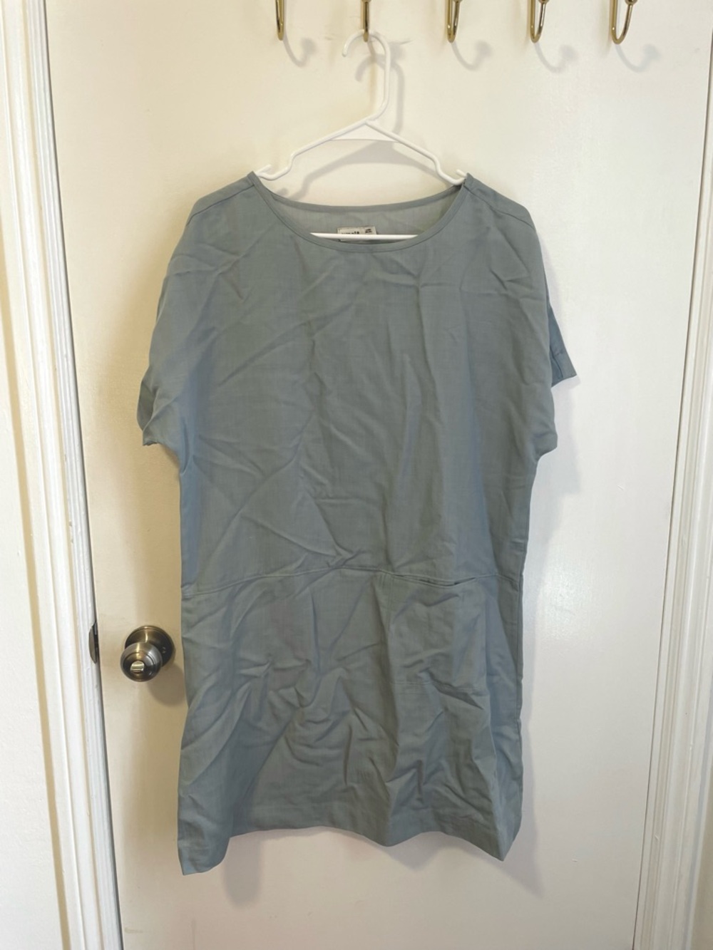 Wool& Blue Short Sleeve Pockets Lightweight Relaxed Shift Dress Casual Medium